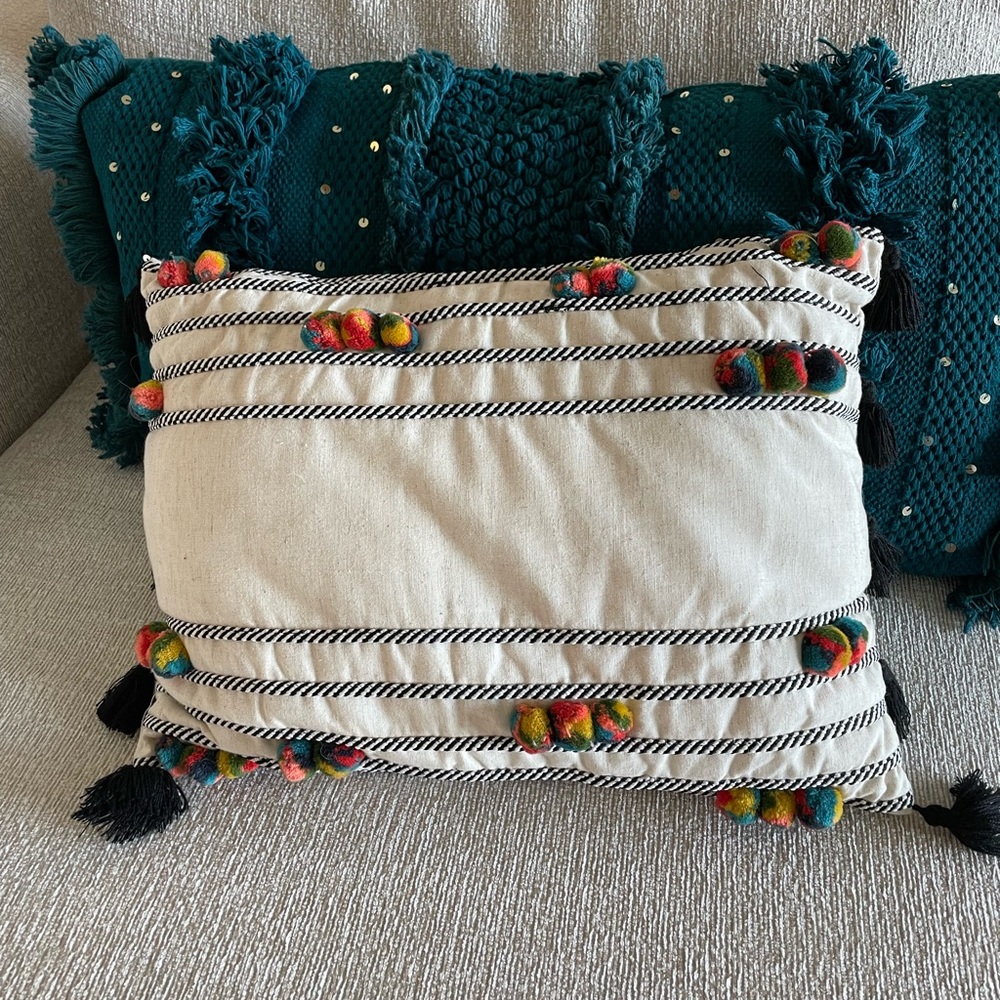 Pillow set